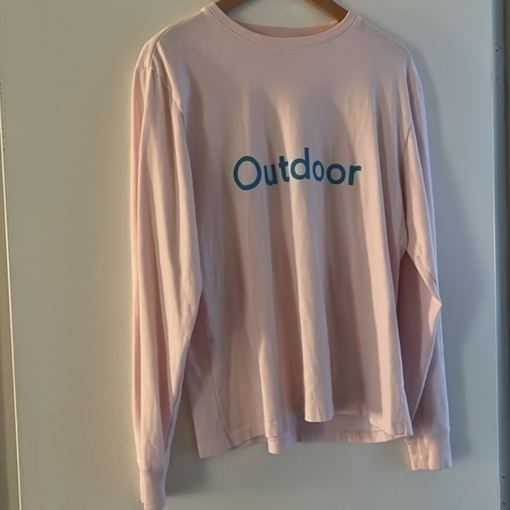 Outdoor Voices Los Angeles California Baby Pink Long Sleeve Shirt - Picture 5 of 7